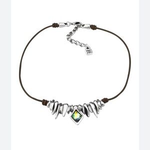 NWOT Uno de 50 necklace